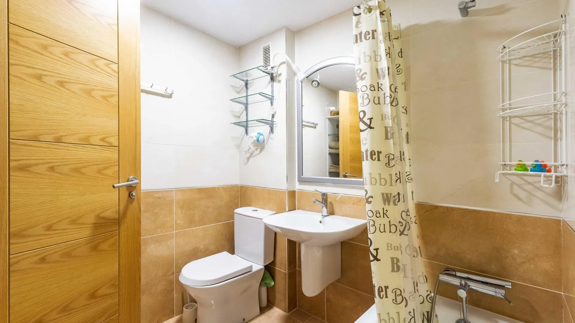 Apartamento Con Amplia Terraza En 丰希罗拉 公寓