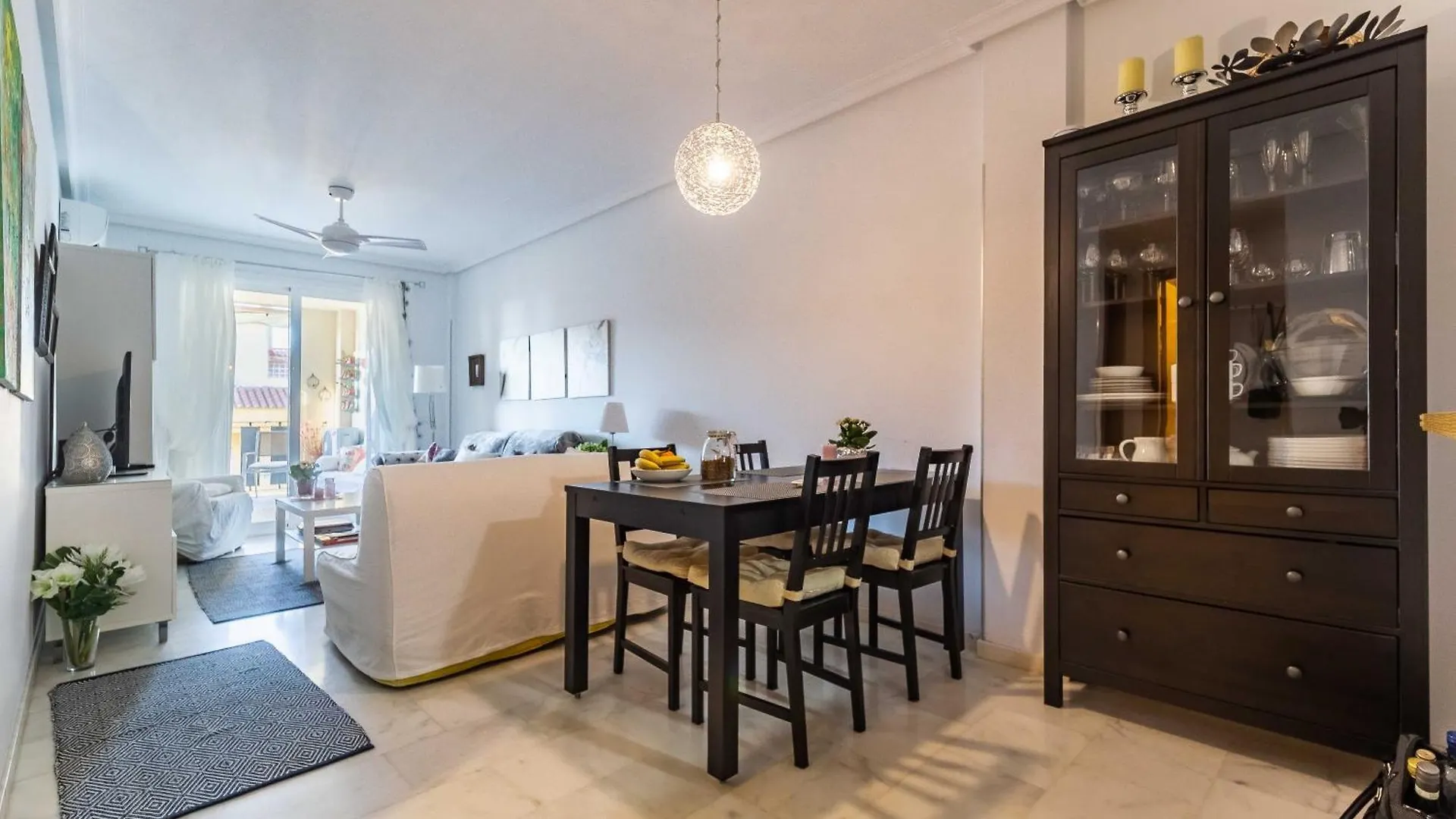 Apartamento Con Amplia Terraza En 丰希罗拉