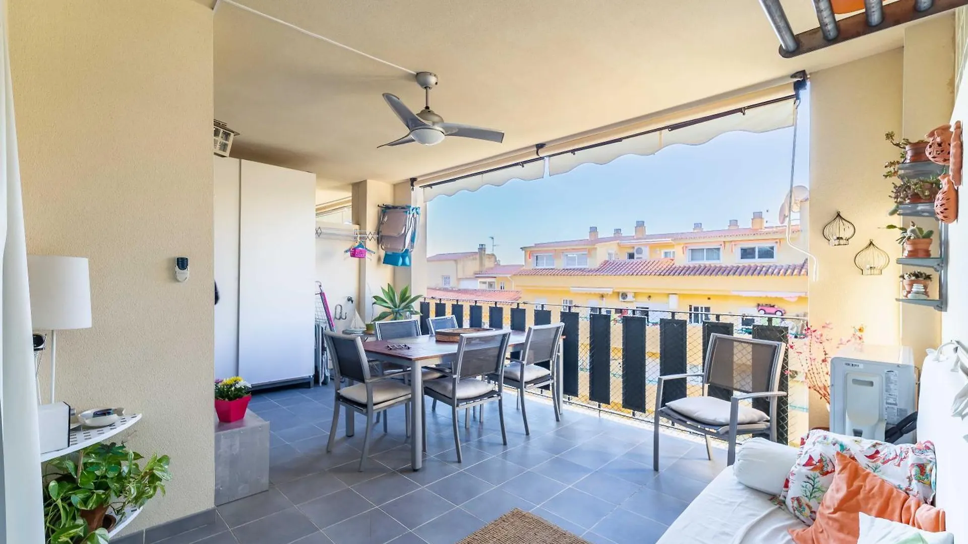 Apartamento Con Amplia Terraza En 丰希罗拉 西班牙